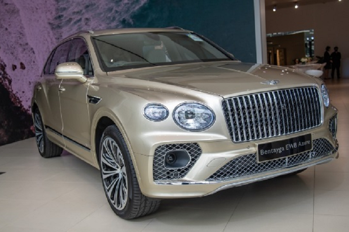 Bentley Bentayga EWB hang sang chao ban 26,5 ty dong tai Singapore-Hinh-2