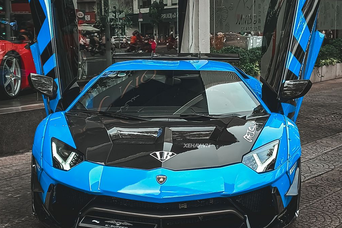 “Tom gon” Lamborghini Aventador Liberty Walk sieu ham ho o Sai Gon-Hinh-3