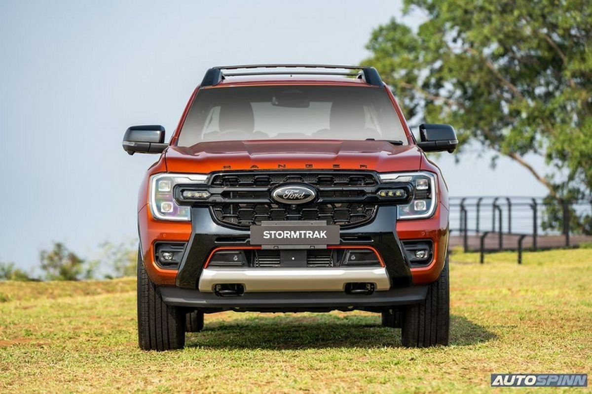 Ford Ranger Stormtrak 2023 se thay the Wildtrak, sap ban tai Viet Nam?-Hinh-3