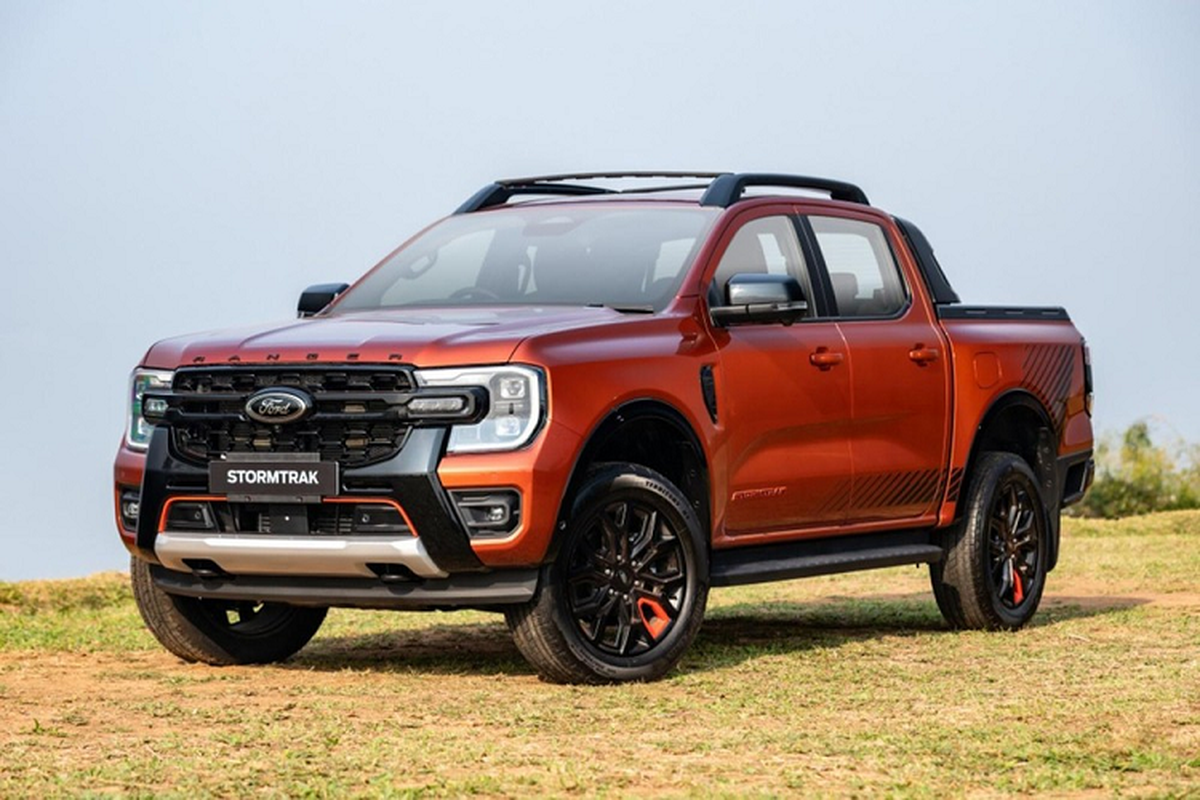 Ford Ranger Stormtrak 2023 se thay the Wildtrak, sap ban tai Viet Nam?-Hinh-5