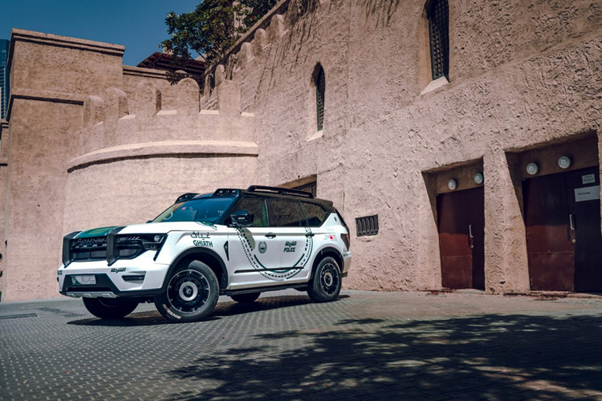 Ghiath Smart Patrol - sieu SUV truy bat toi pham cua canh sat Dubai-Hinh-13