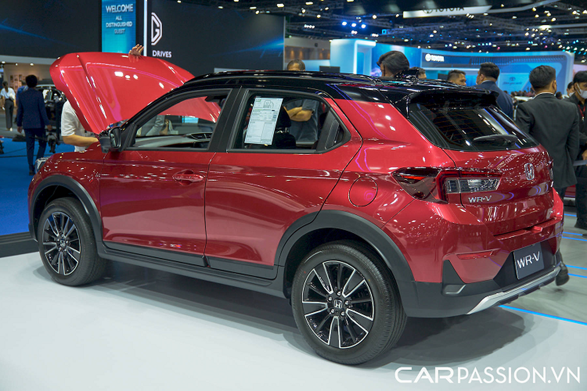 Honda WR-V 2023 tu 547 trieu, 