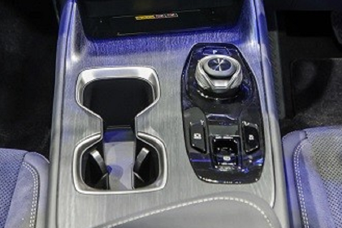 Lexus RZ 2023 chinh thuc ra mat Dong Nam A, tu 2,6 ty dong-Hinh-5