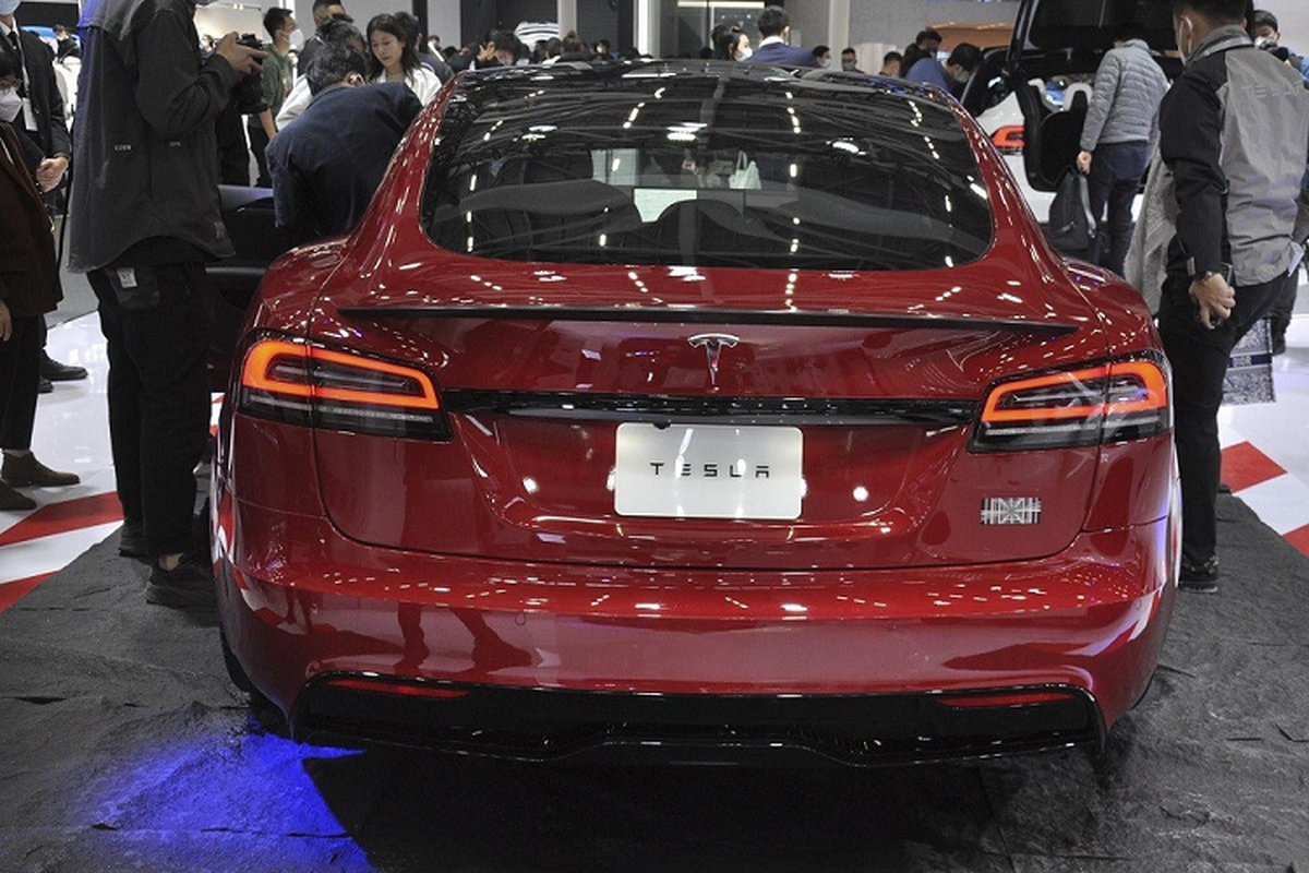 Chi tiet Tesla Model S 2023 tu 2,69 ty dong tai Trung Quoc-Hinh-17