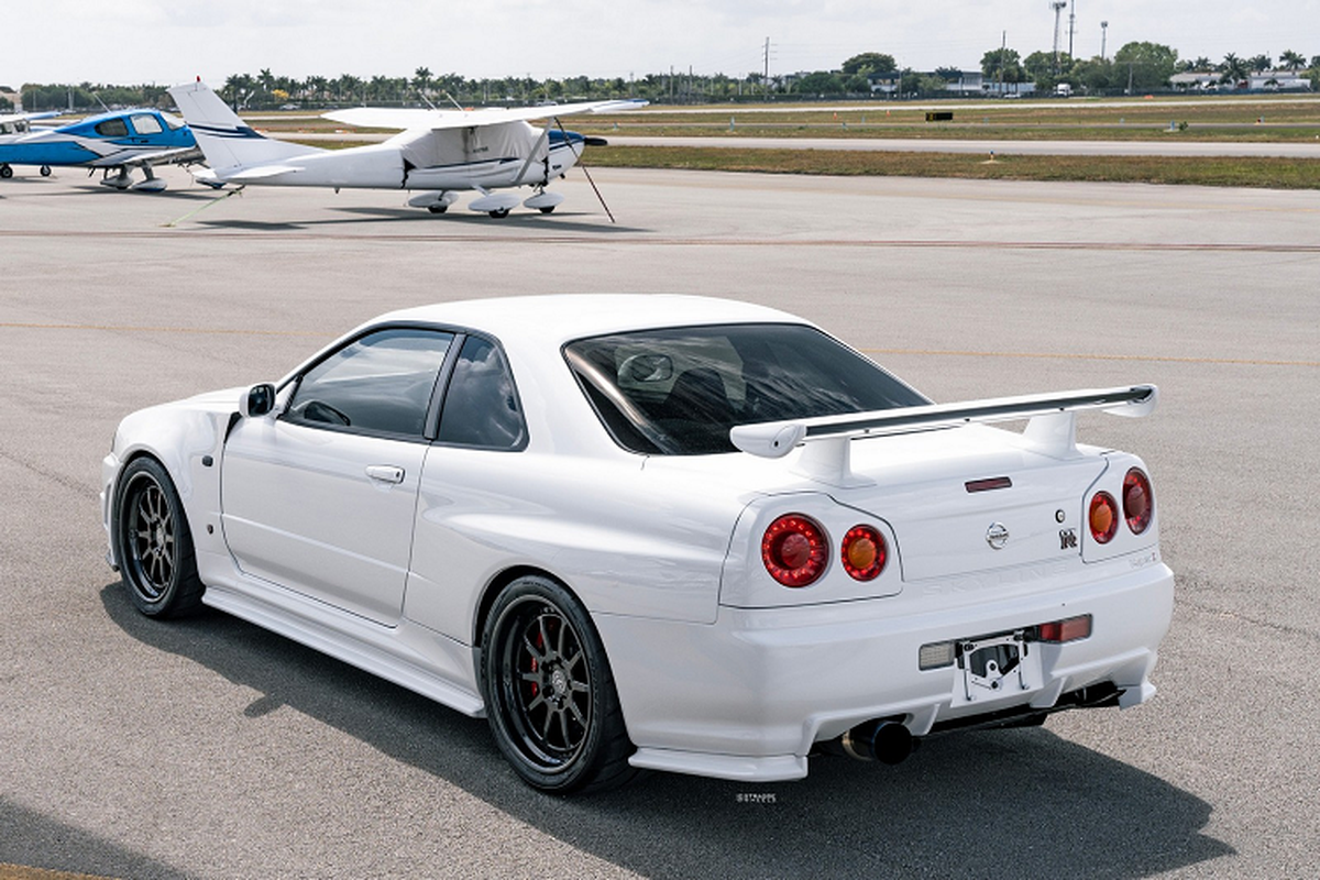 Nissan Skyline GT-R V-Spec II - bieu tuong JDM gioi han 2.000 chiec-Hinh-4