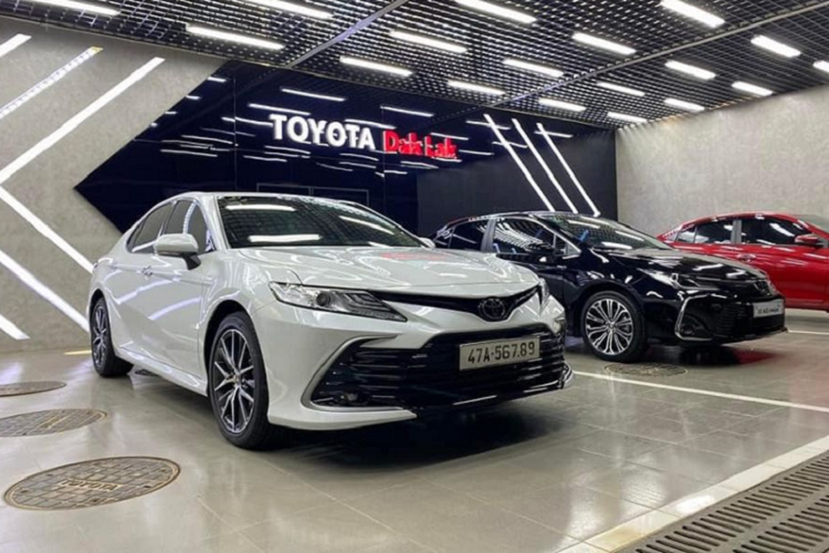 Toyota Camry bien “san bang tat ca - 56789” ban 3,5 ty o Dak Lak-Hinh-5