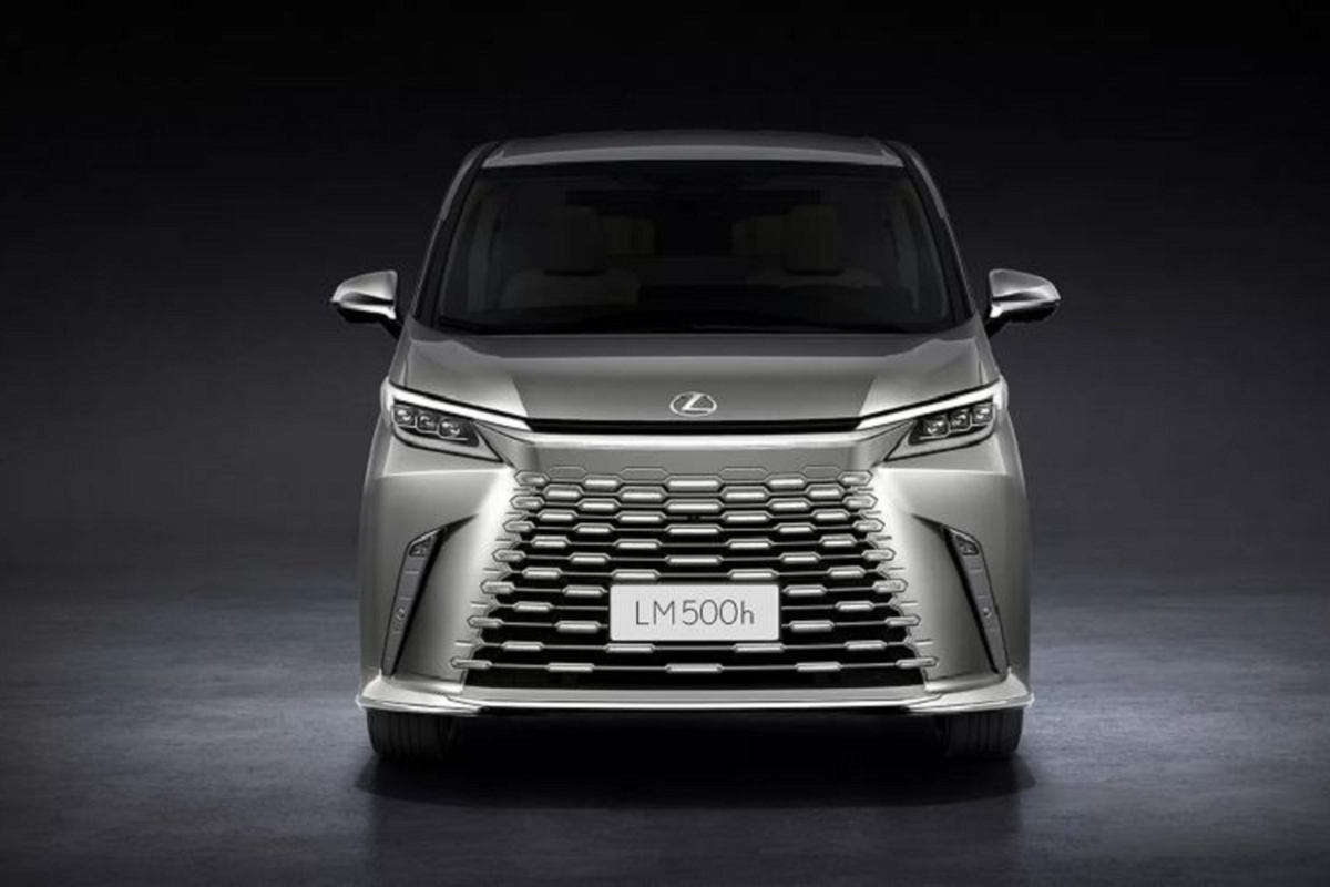 Can canh Lexus LM 2023 