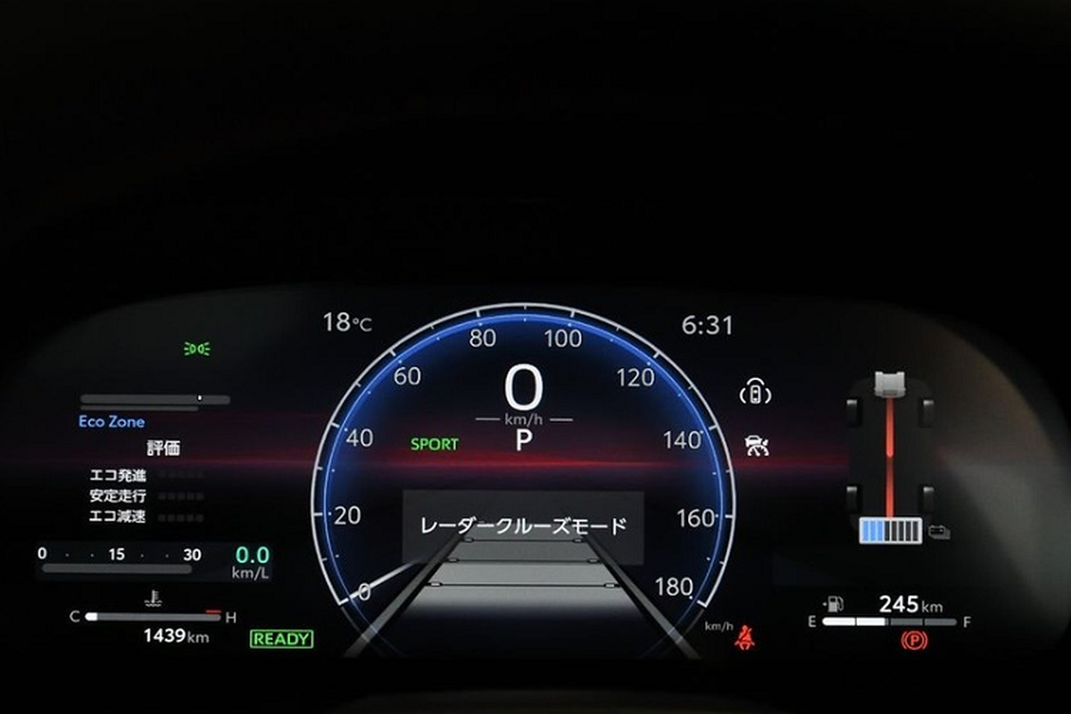 Toyota Crown Sport 2024, chiec 