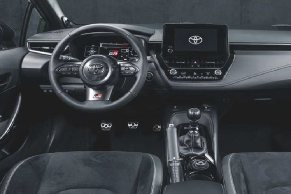 “Quai vat duong dua” Toyota GR Corolla Morizo Edition kenh gia gap 3 lan-Hinh-4