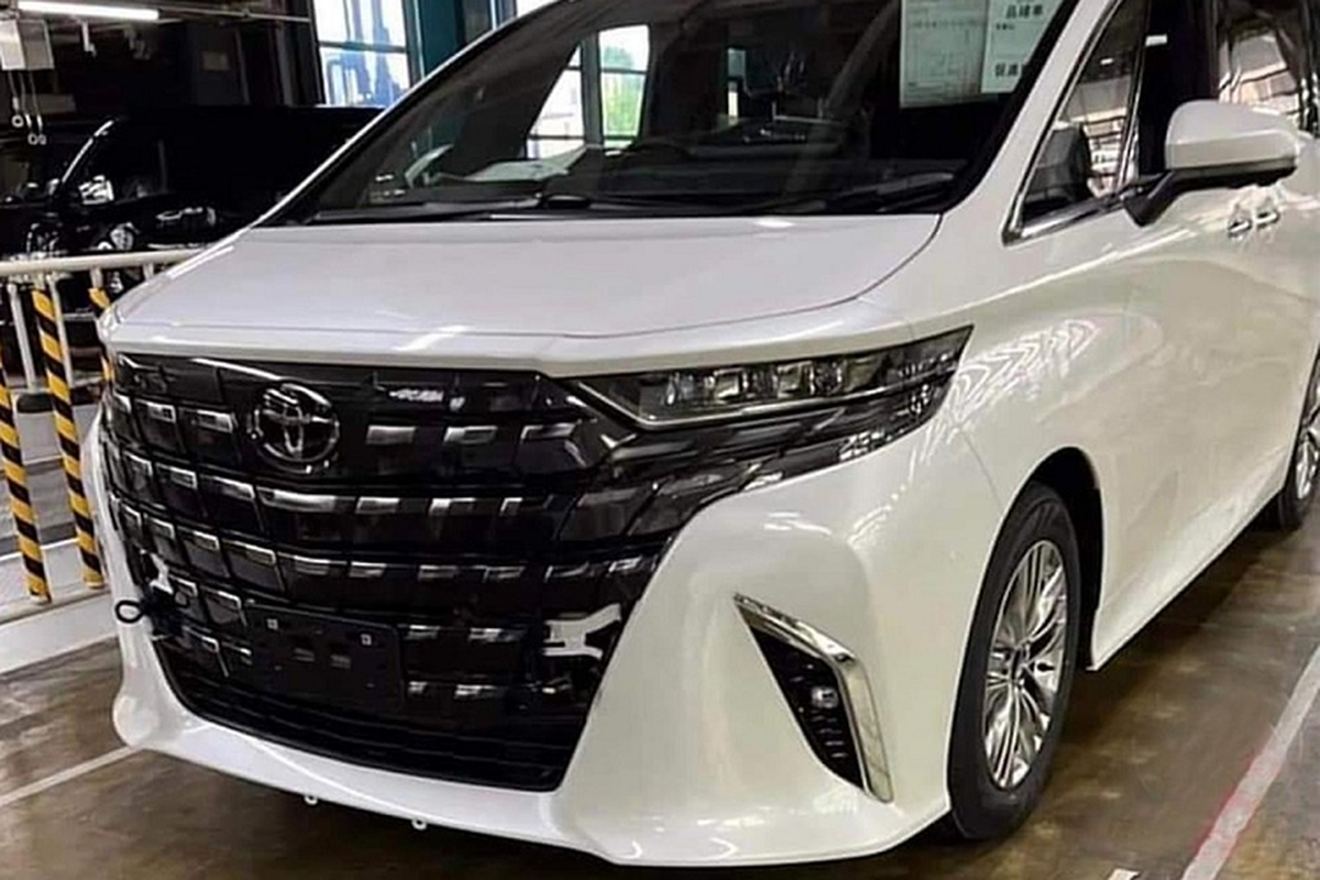 Toyota Alphard 2024 - “chuyen co mat dat” lo dien hoan toan truoc gio G