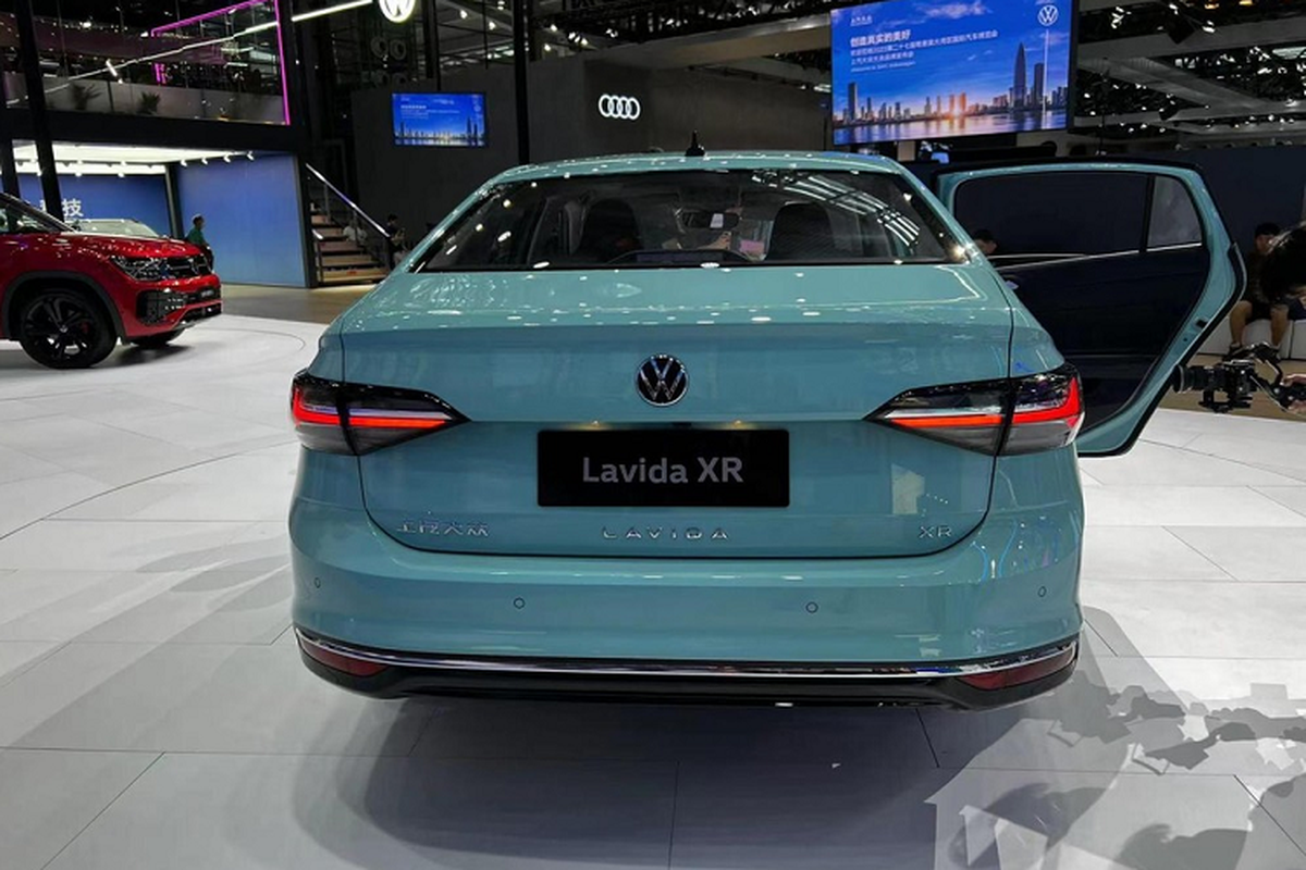 Chi tiet Volkswagen Lavida XR 2023 ban ra chi tu 328 trieu dong-Hinh-3