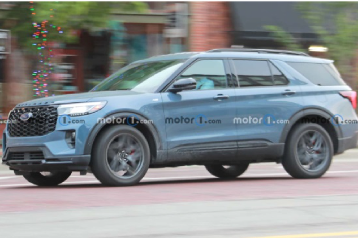 Ford Explorer 2024 “khong mot manh vai che than” truoc them ra mat-Hinh-2