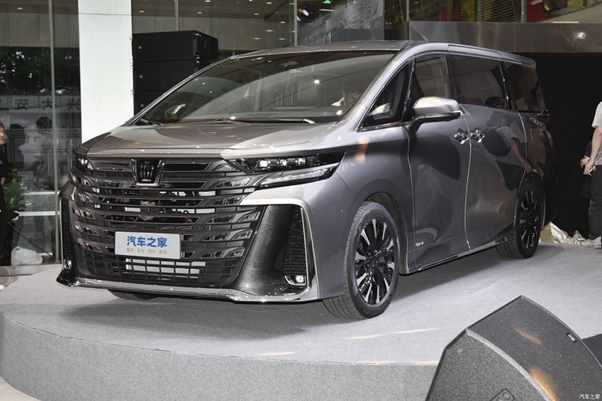 Toyota Crown Vellfire 2024 ra mat 