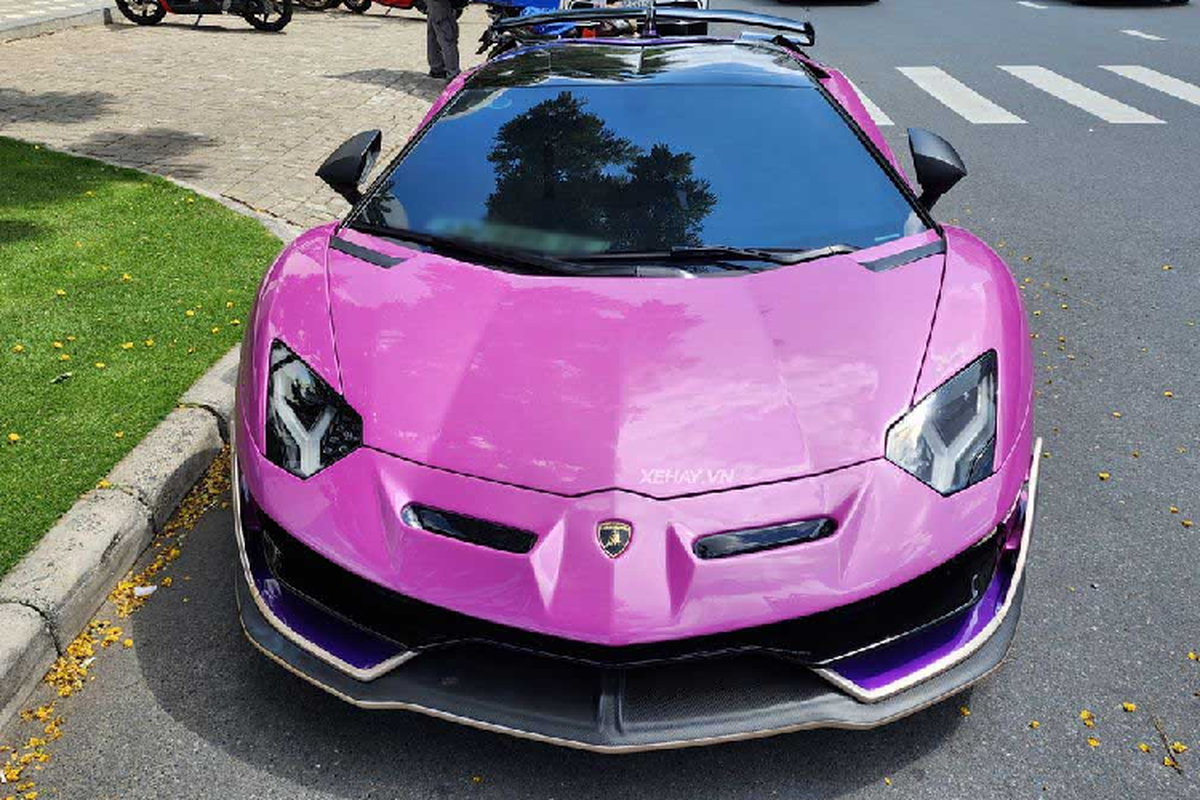 Lamborghini Aventador Roadster 