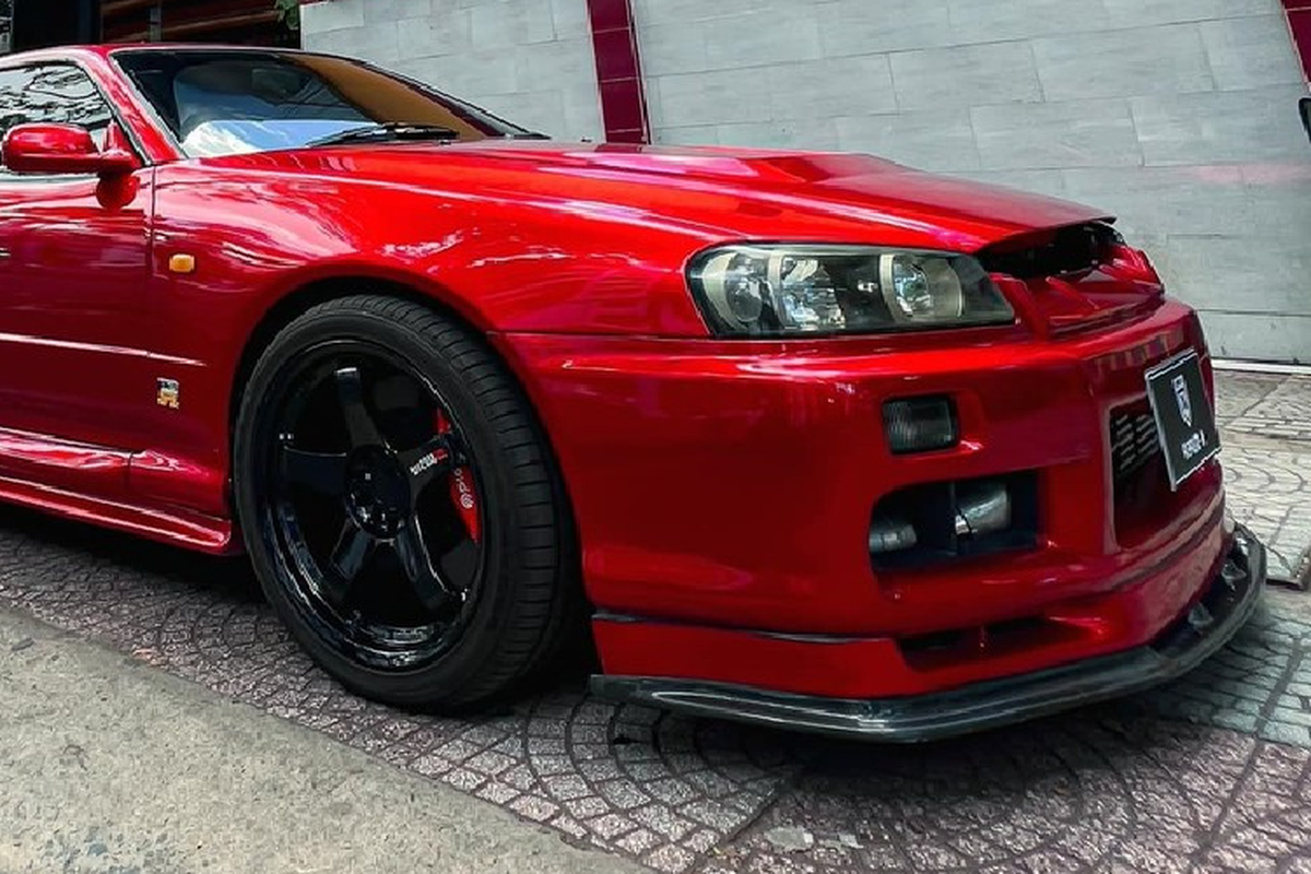 Nissan Skyline GT-R R34 cuc hiem cua 