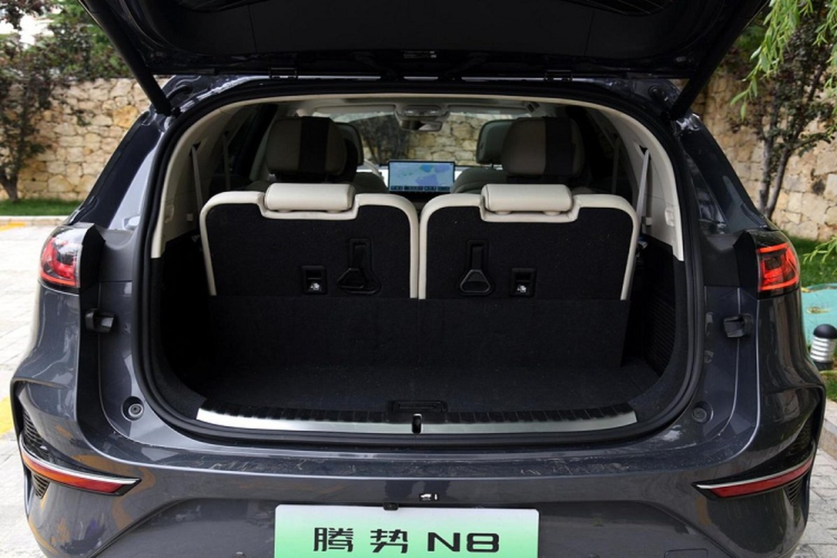 Denza N8 - SUV cua BYD va Mercedes-Benz sap ban tai Viet Nam-Hinh-9