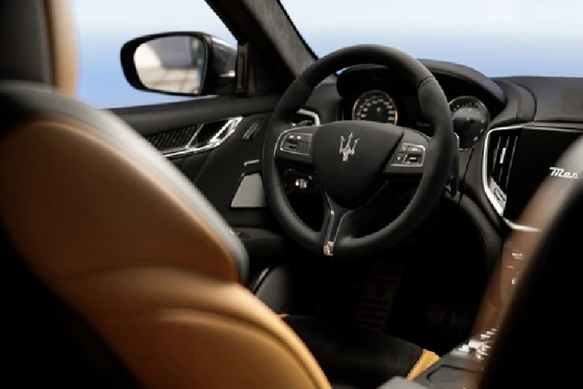 Maserati Ghibli 334 Ultima “cuop ngoi” sedan nhanh nhat cua Bentley Flying Spur Speed-Hinh-7