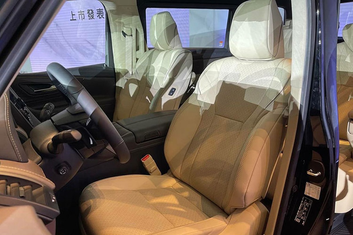 Toyota Alphard 2024 nhan coc tai Viet Nam, gia hon 4 ty dong?-Hinh-9