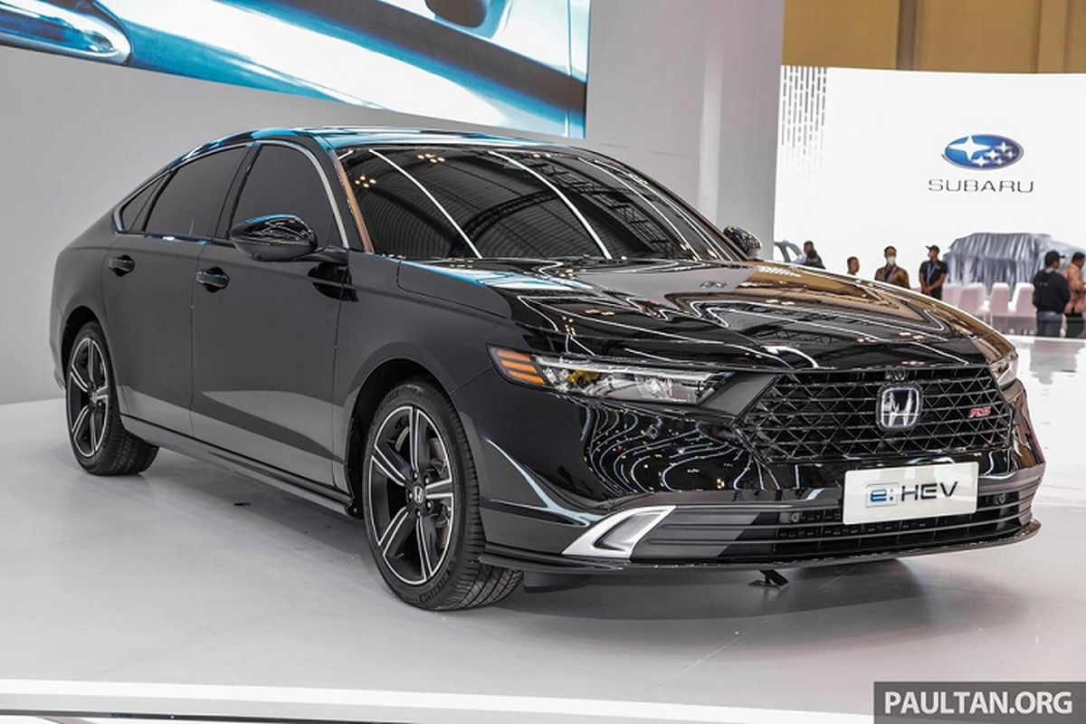 Honda Accord 2024 ban tiet kiem xang ra mat, Toyota Camry de chung