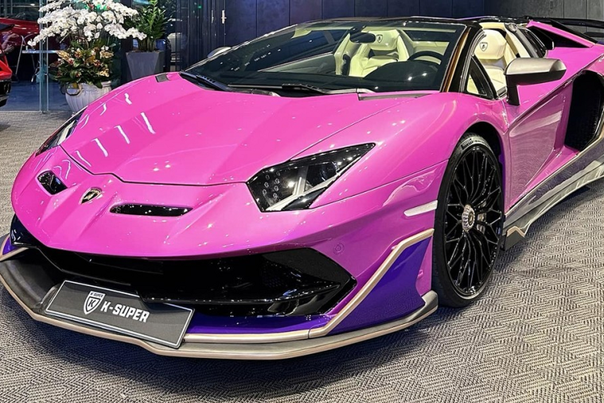 Lamborghini Aventador SVJ Roadster 