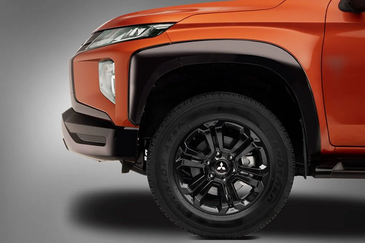 Mitsubishi Triton ban Athlete 4x4 cao cap giam toi 150 trieu dong-Hinh-8