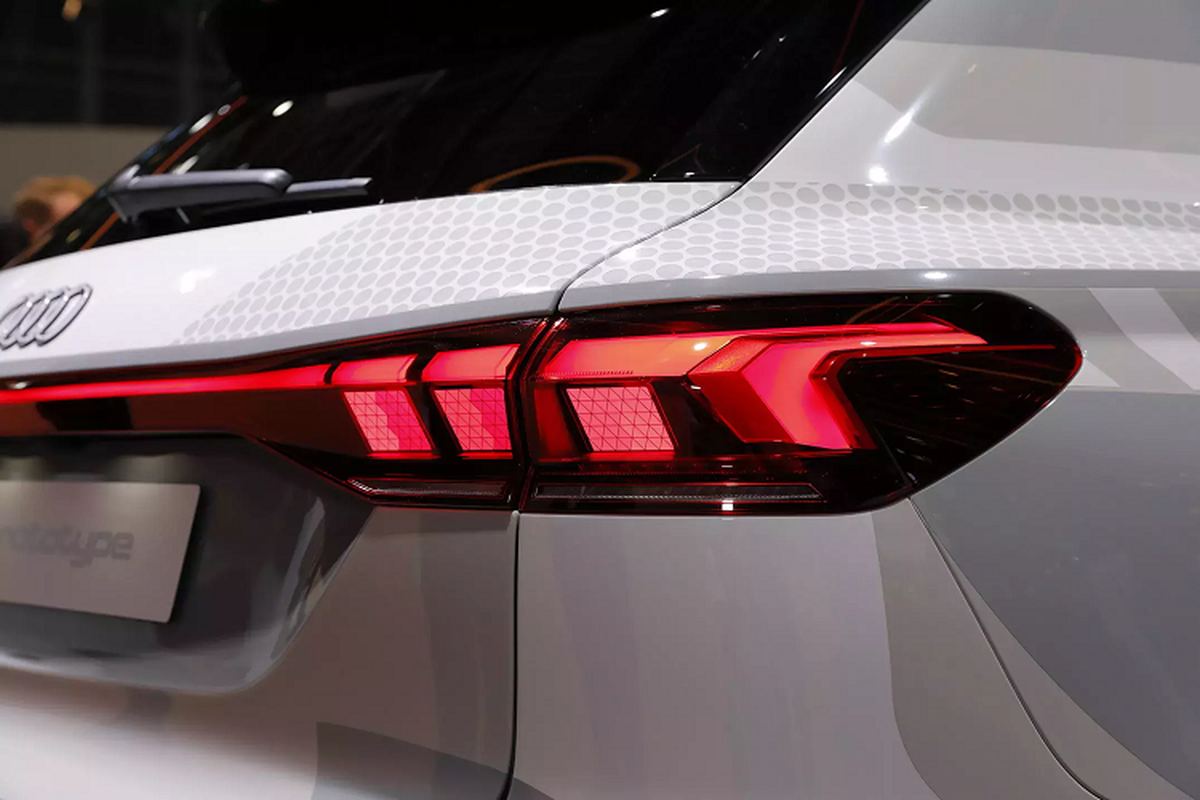 Audi Q6 E-Tron 2025 ra mat, khung gam Porsche va noi that “lot xac“-Hinh-10