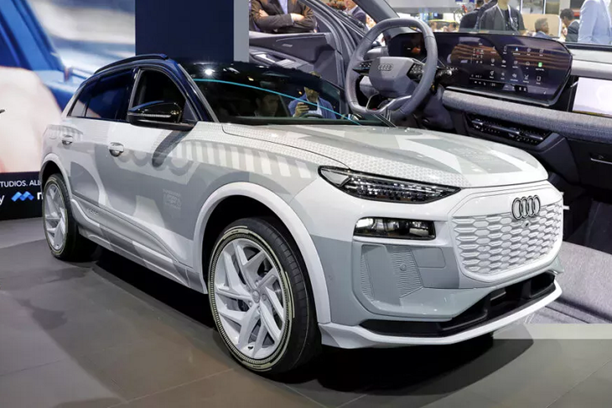 Audi Q6 E-Tron 2025 ra mat, khung gam Porsche va noi that “lot xac“