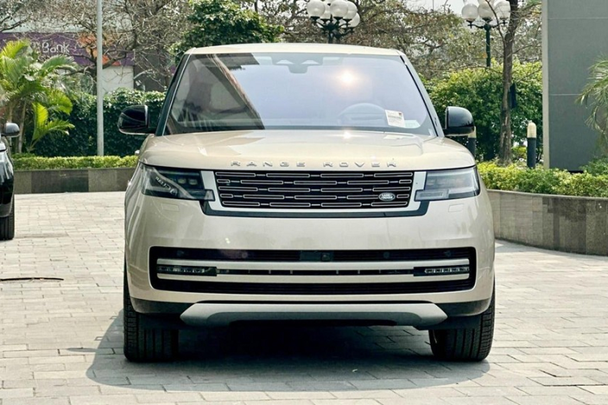 Range Rover hon 10 ty Cuong Do la tang vo co gi hap dan?