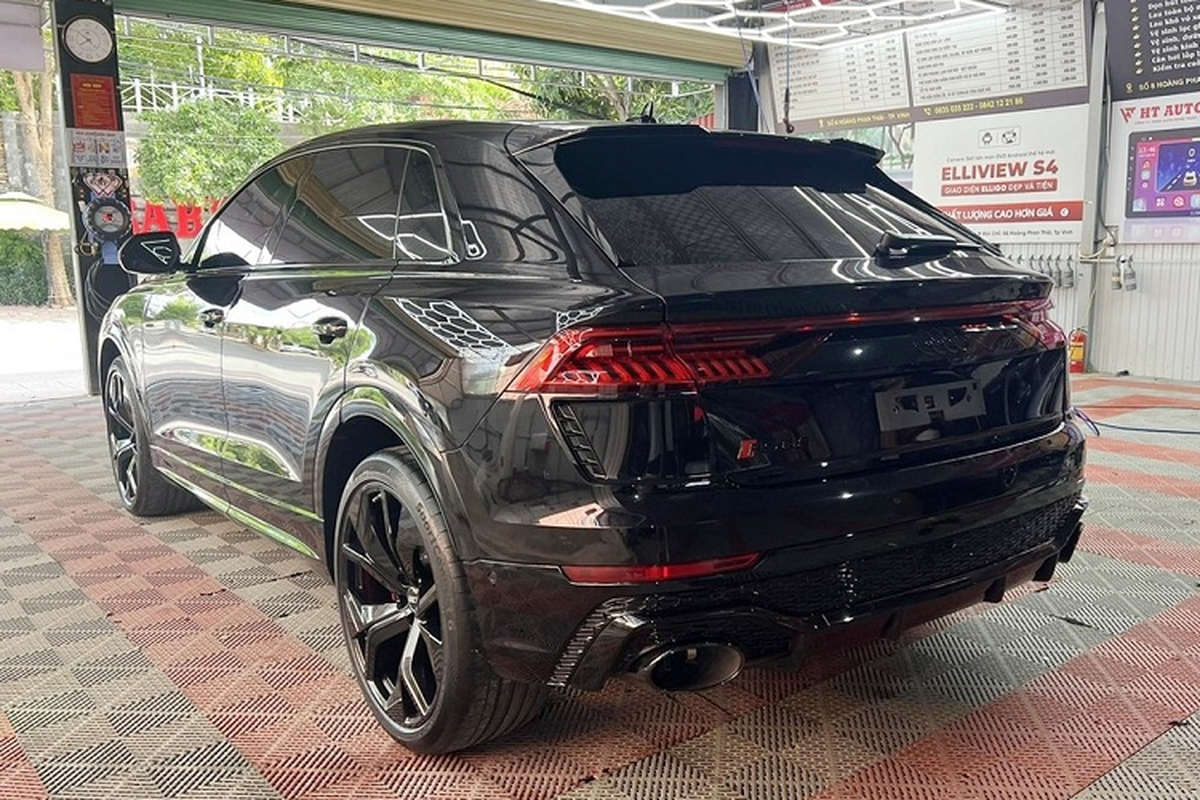 Audi RS Q8 gan 10 ty, doc nhat Viet Nam cua dai gia Nghe An-Hinh-2