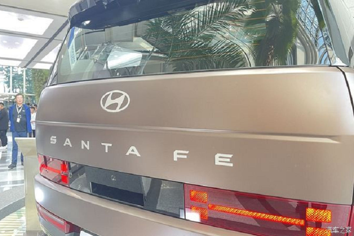 Hyundai SantaFe 2024 ra mat 