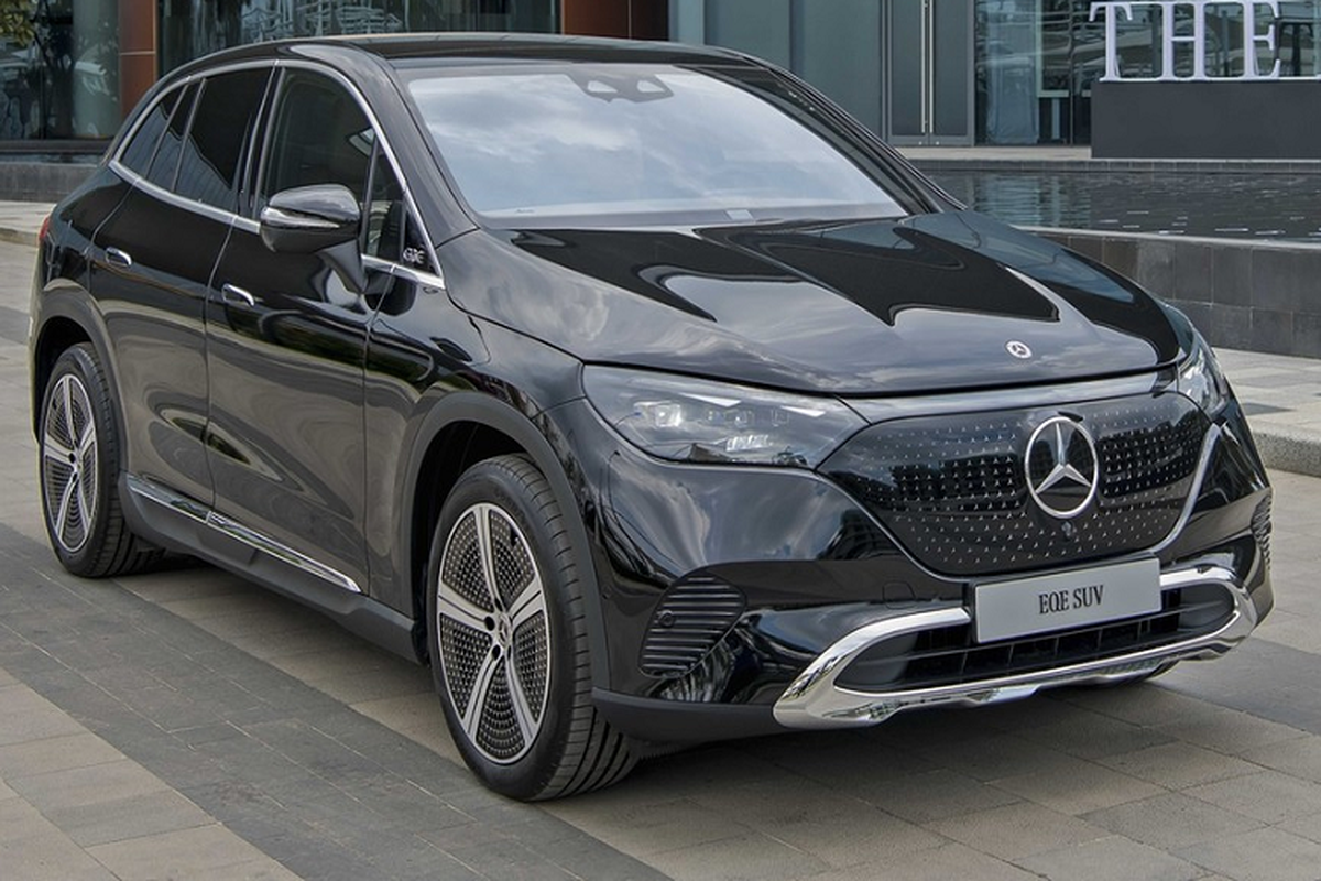 Chi tiet Mercedes-Benz EQE SUV gia 4 ty 