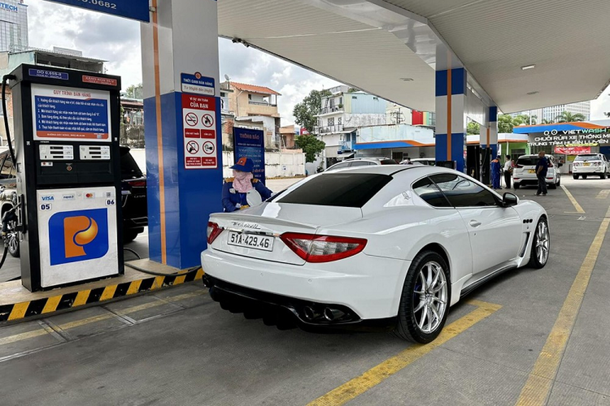 Maserati GranTurismo gia 2,5 ty cua dai gia so huu dan xe nghin ty-Hinh-3