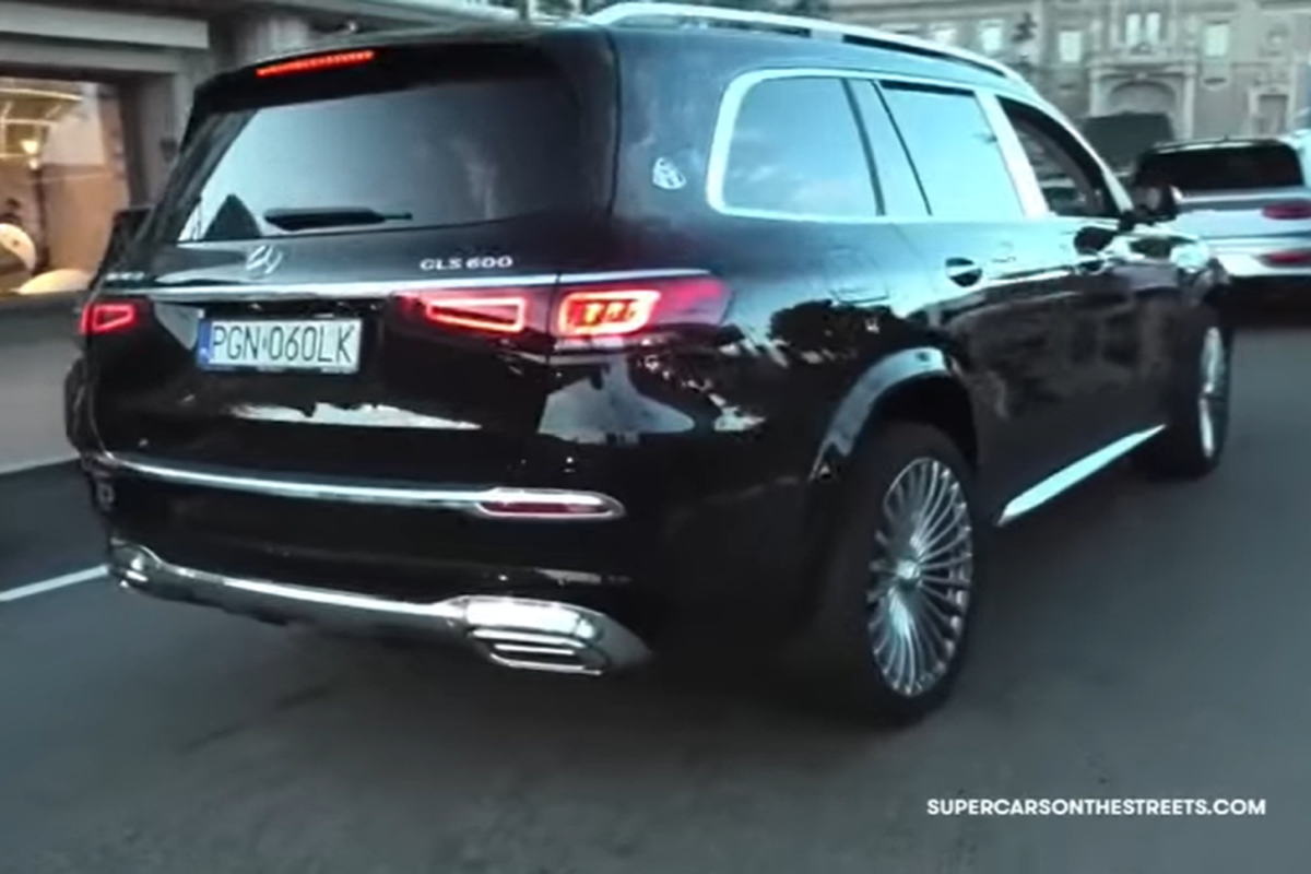 Xem Mercedes-Maybach GLS 600 sieu sang “nhay van” tren pho-Hinh-5