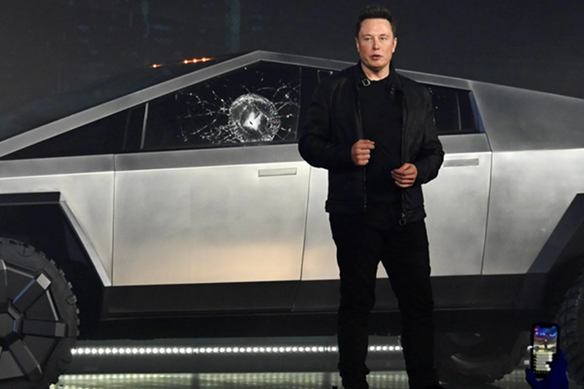 Elon Musk - Tesla da tu dao ho chon minh bang chiec Cybertruck-Hinh-5