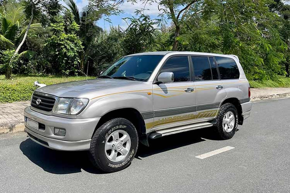 Toyota Land Cruiser 100 huyen thoai, sau 23 nam lap rap tai Viet Nam-Hinh-12