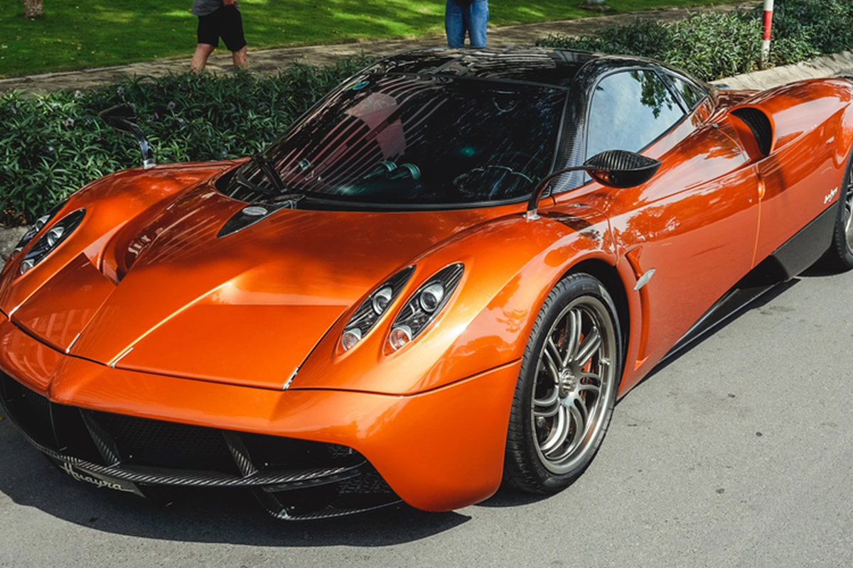 Pagani Huayra hon 80 ty cua Minh Nhua ban cho Qua Vu la tin Fake-Hinh-6