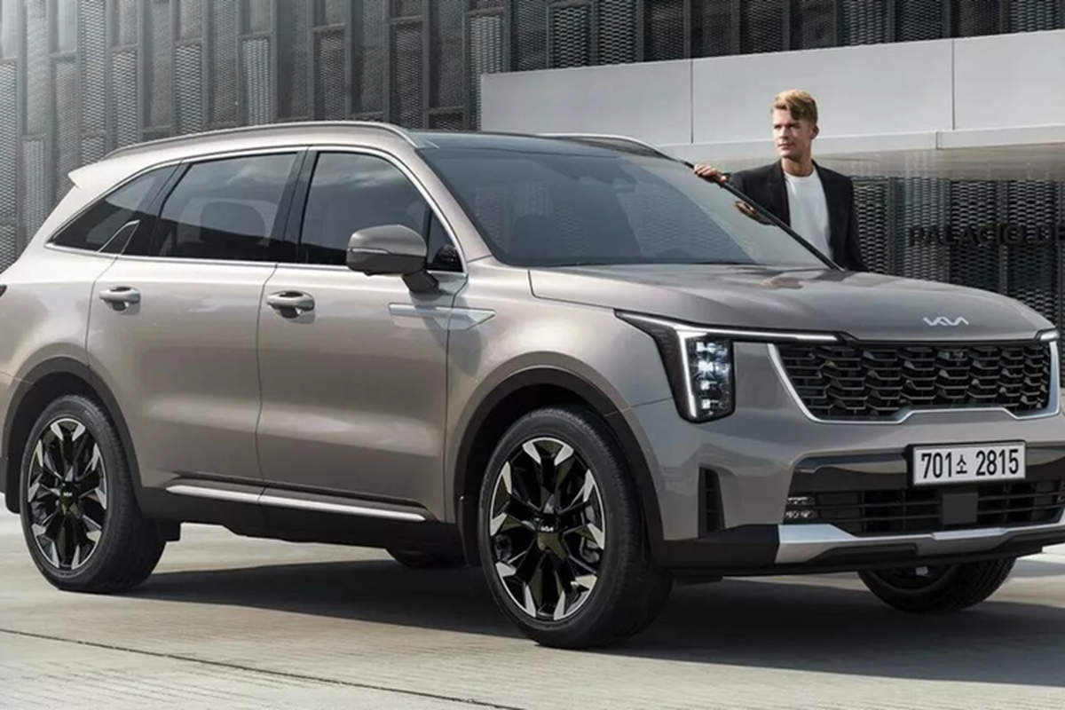 Kia Sorento 2025 moi lo dien noi that nang cap truoc ngay ra mat