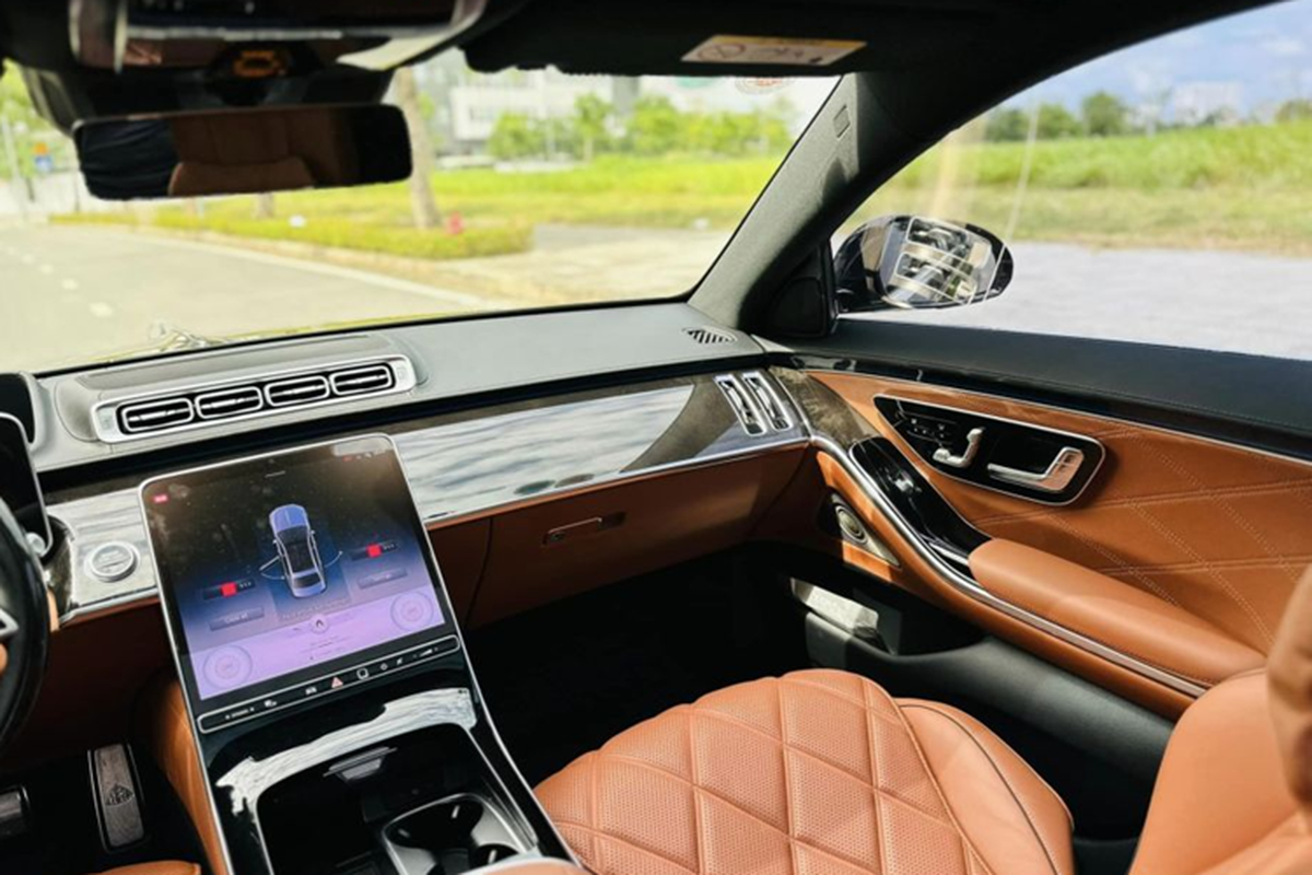 Mercedes-Maybach S580 chay 1 nam, dai gia Ha Noi 