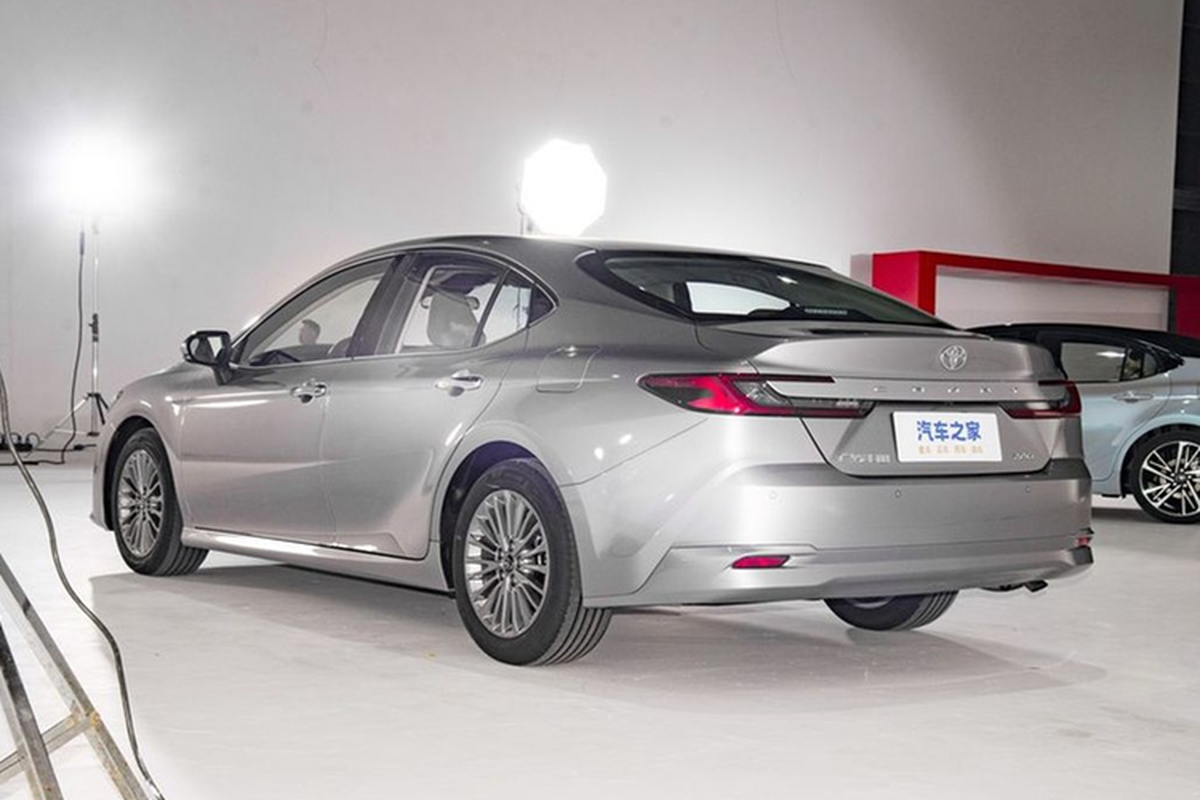 Toyota Camry 2025 launched in China What is the different design in the world?-Picture-11