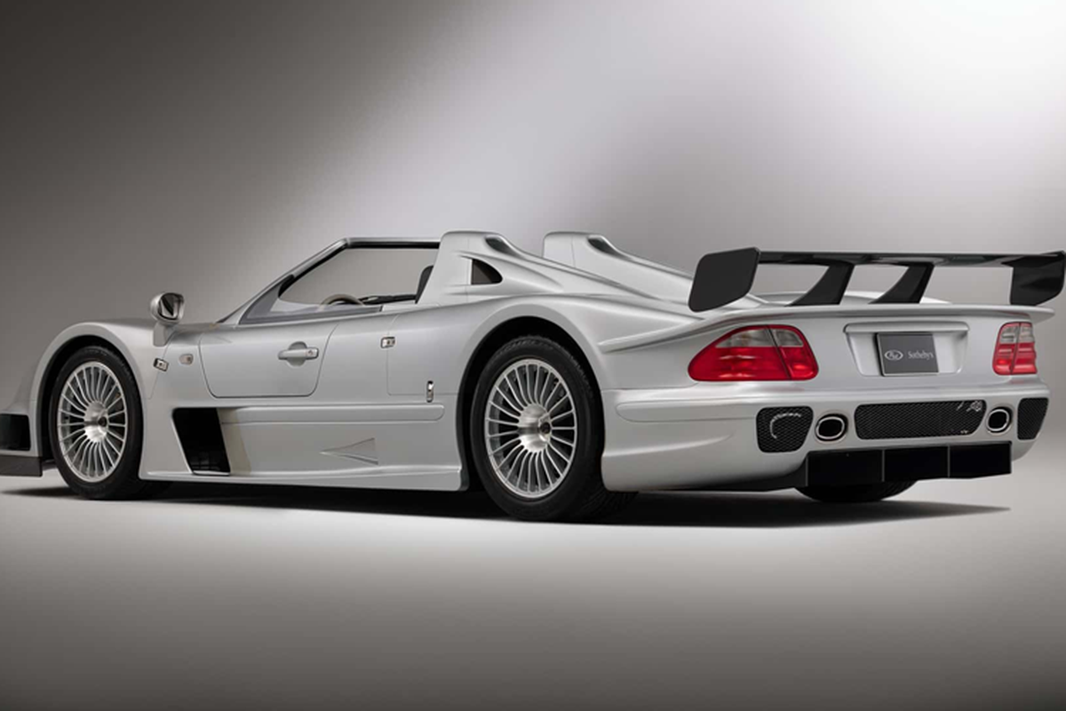 Mercedes CLK GTR Roadster chay 167 km sau 21 nam, gia 248 ty dong-Hinh-9