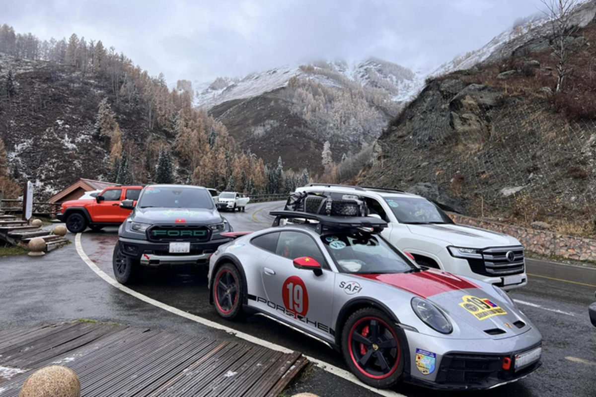 Porsche 911 Dakar cua dai gia Hai Phong den TP HCM sau gan 35.000km-Hinh-9