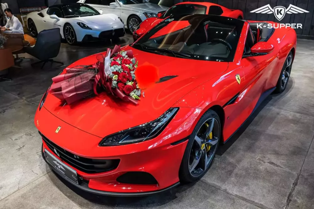 Ferrari Portofino M doc nhat tai Viet Nam - sieu xe chi hon 10 ty dong