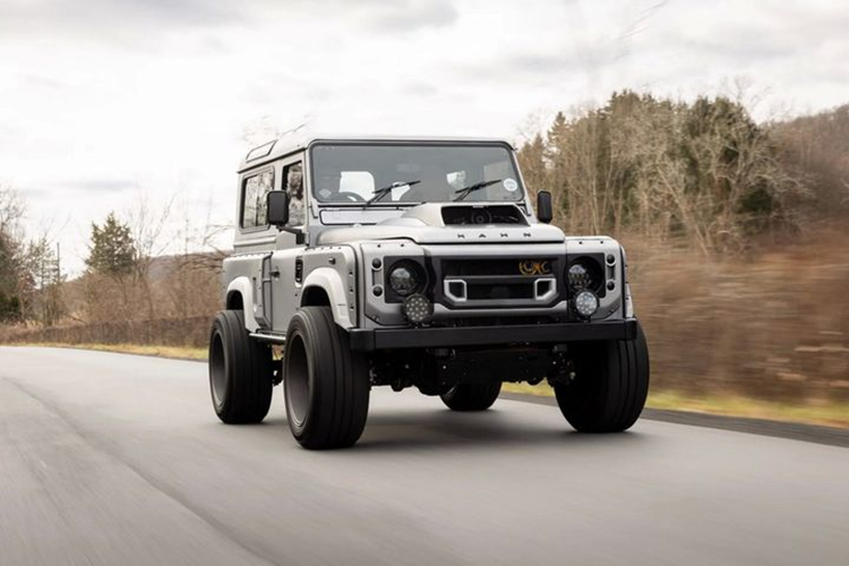 Kahn Design do Land Rover Defender 90 kieu “nha binh“ hon 3,1 ty dong