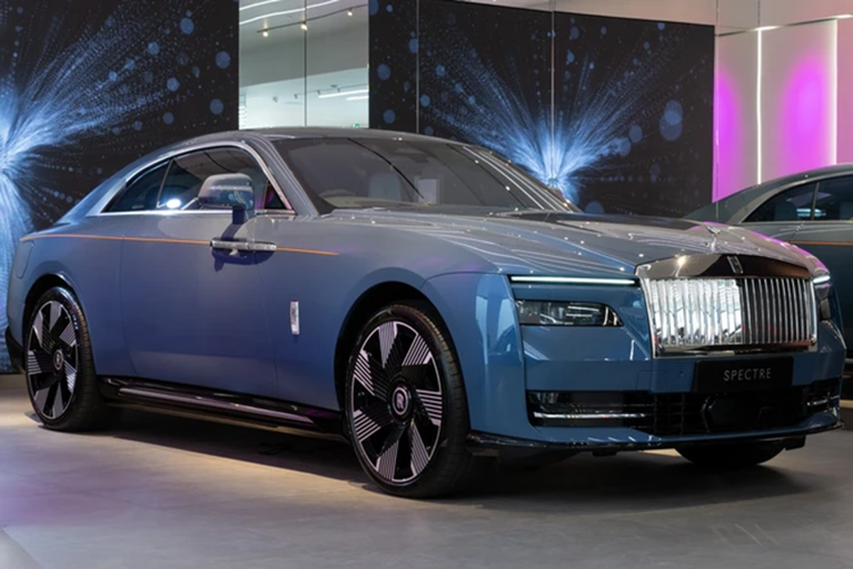 Rolls-Royce Spectre chot lich ra mat Viet Nam, khoi diem gan 18 ty dong-Hinh-9