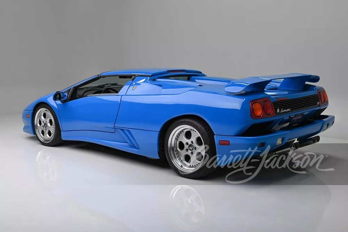 Dau gia Lamborghini Diablo VT Roadster cua cuu Tong thong Trump-Hinh-10