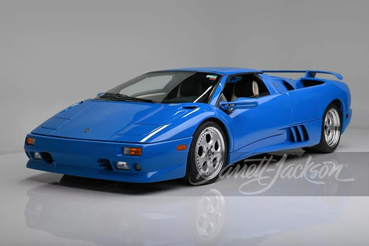 Dau gia Lamborghini Diablo VT Roadster cua cuu Tong thong Trump