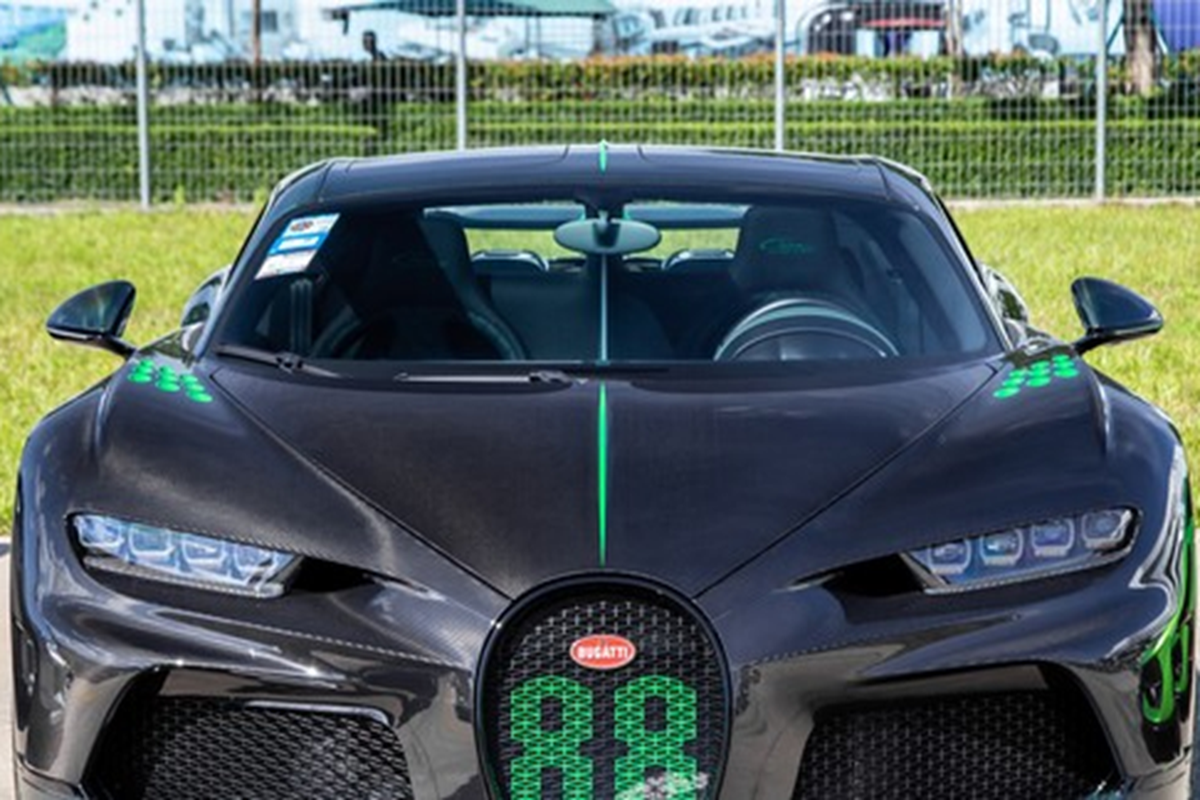 Can canh Bugatti Chiron Super Sport cua dai gia song bac o Campuchia-Hinh-15