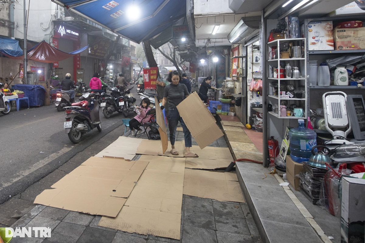 Suong mu day dac chua tung thay, bau troi Ha Noi nhu Sa Pa-Hinh-16