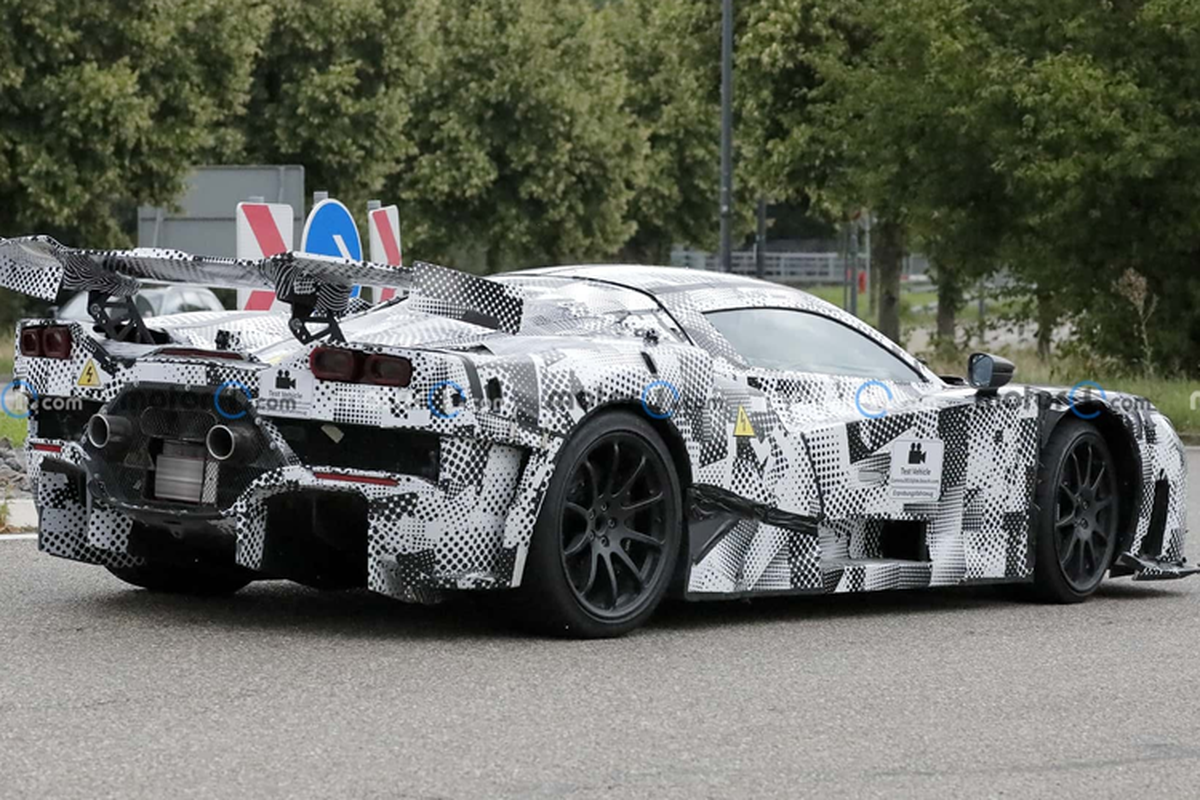 Ferrari se ra mat 3 mau sieu xe moi trong nam 2024-Hinh-9