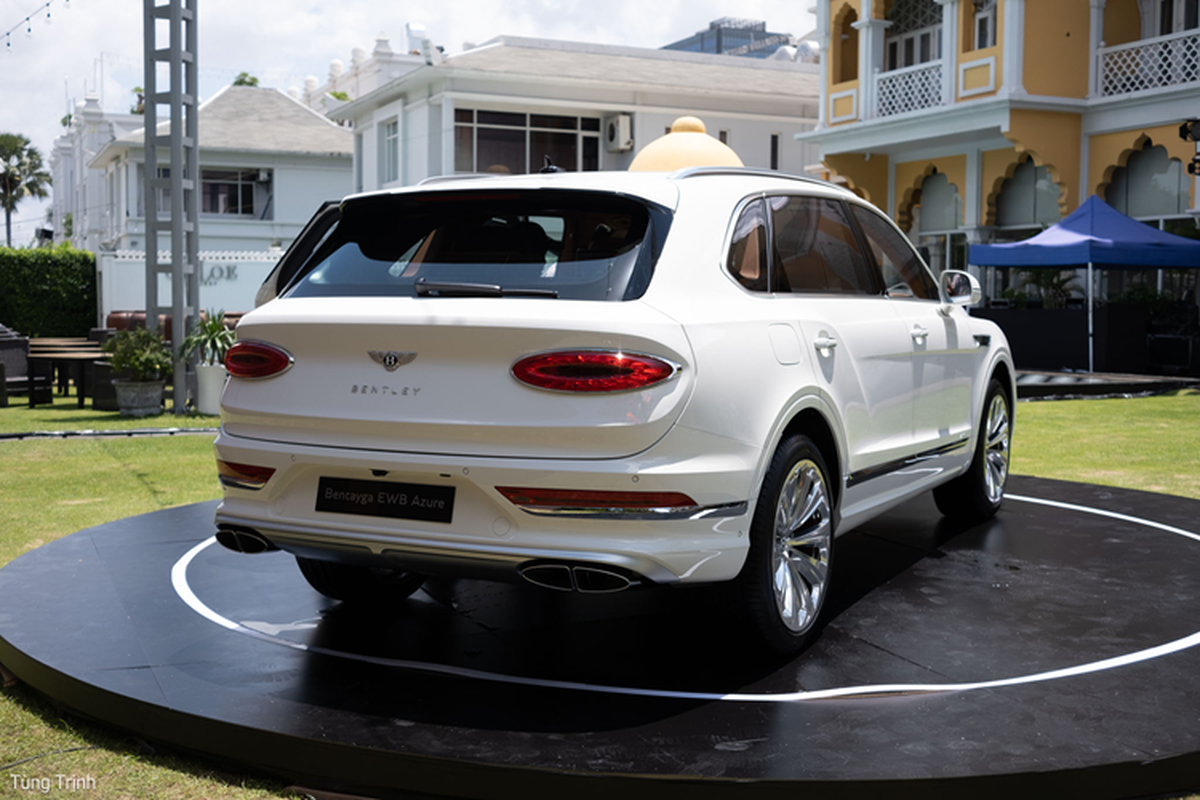 Bentley Bentayga EWB Azure tu 25 ty ve Viet Nam co gi thu vi?-Hinh-16